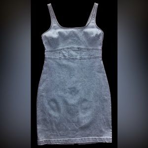 LIGHT-WASH DENIM BODY-CON BACK ZIPPER MINI DRESS